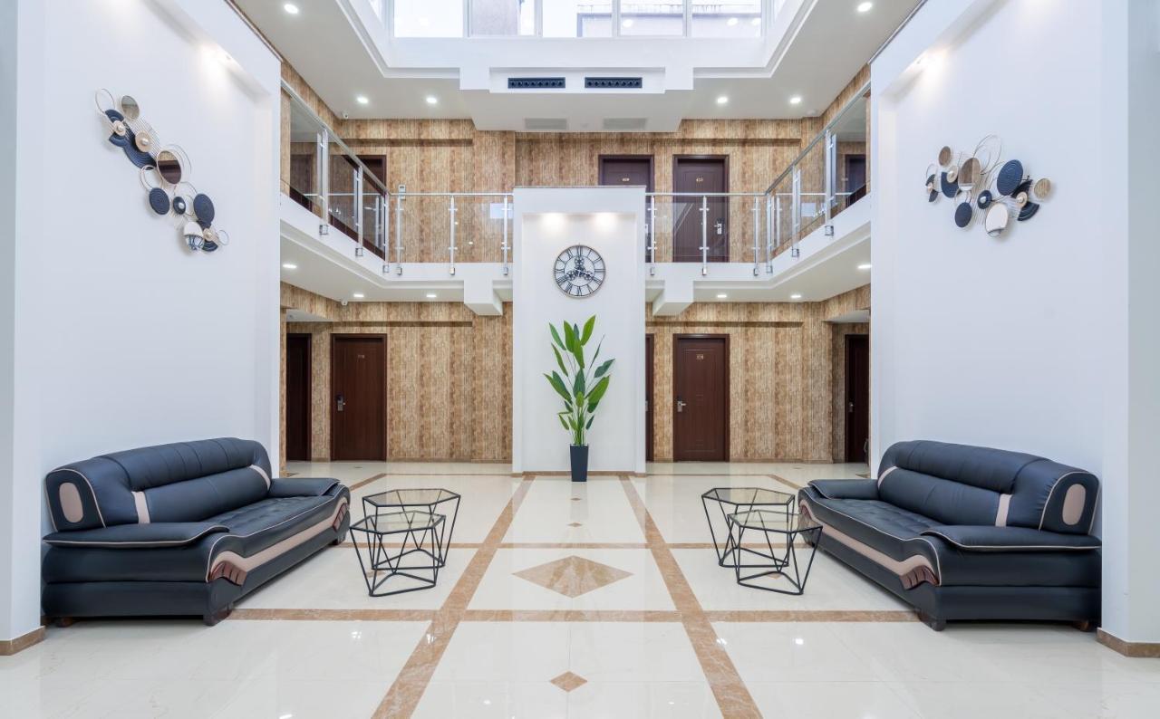 Aura Hotel Tbilisi Eksteriør bilde