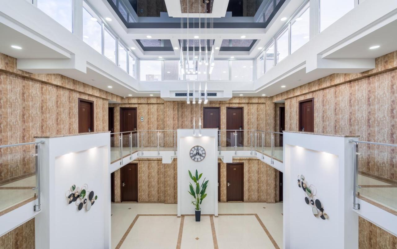 Aura Hotel Tbilisi Eksteriør bilde