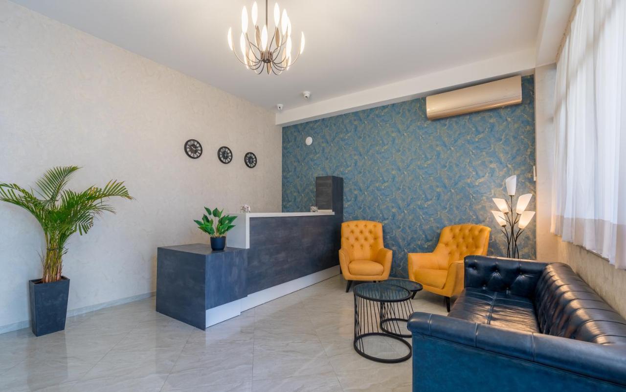 Aura Hotel Tbilisi Eksteriør bilde