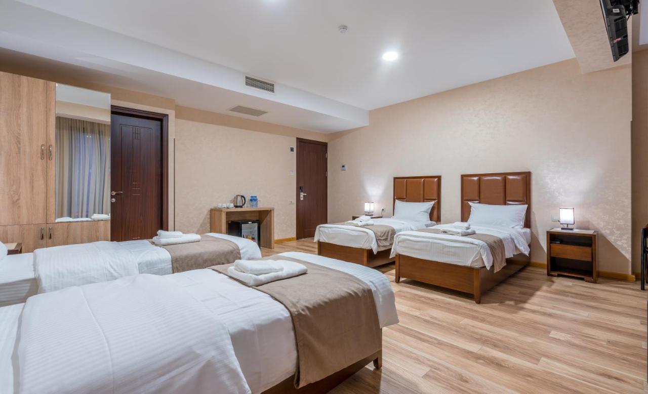 Aura Hotel Tbilisi Eksteriør bilde